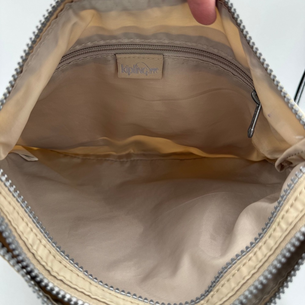 Kipling Alvar Printed Crossbody Bag - Sign Beige Embossed - Great Condition! - Picture 5 of 6